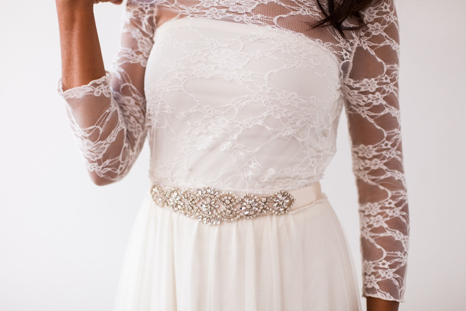 Los 7 consejos básicos para encargar tu vestido a medida