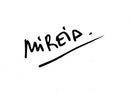 Fotografía de Mireia, diseñadora y dueña de Mimetik BCN, en su Atelierde novias