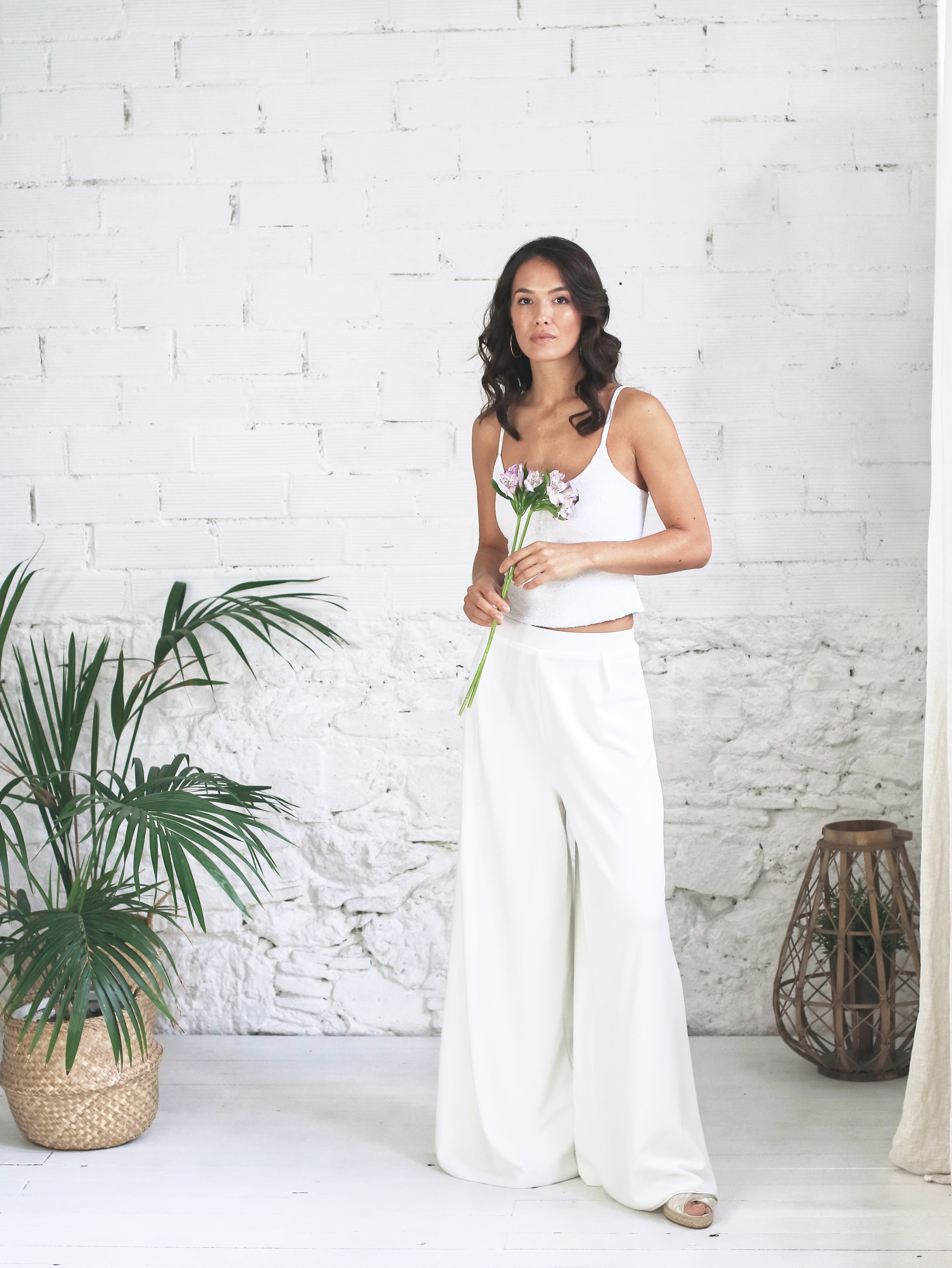 Vestido de Novia Pantalón con Top Lencero