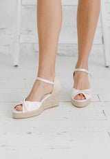 Alpargatas de boda hechas a mano en raso y yute - Zapatos de novia ivory