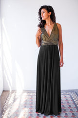 Vestido largo negro y dorado