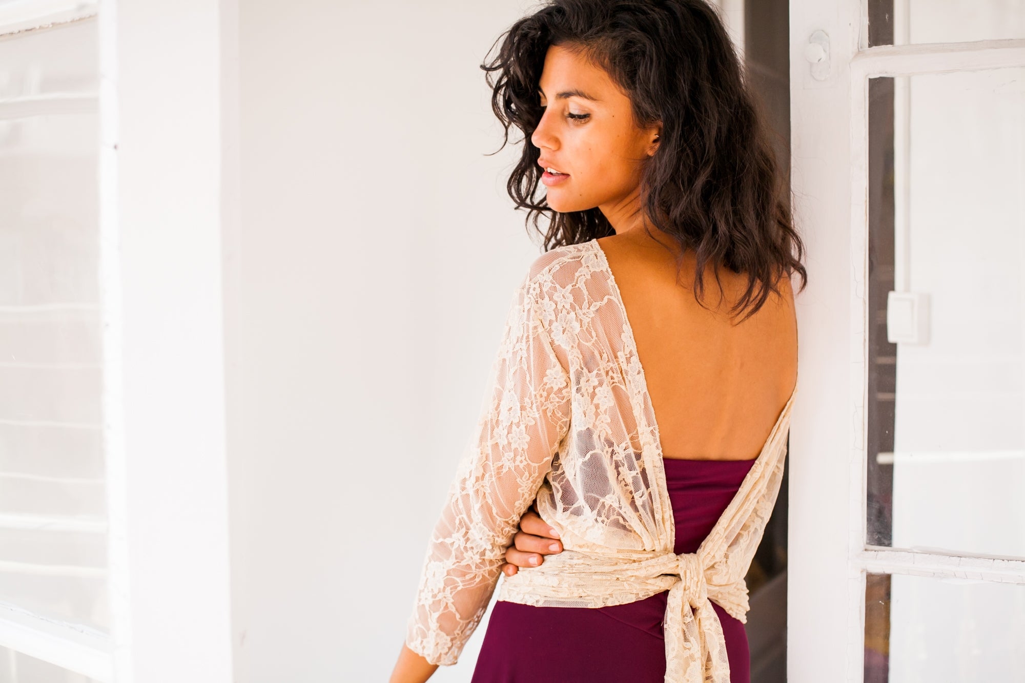 Bolero de encaje champagne - Frida Lace Bolero