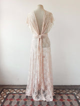 Vestido accesorio de encaje rosa cuarzo, gala lace, mimetik bcn