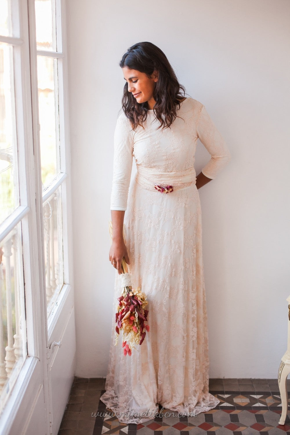 Vestido de encaje sin forro color rosa cuarzo - Frida Lace