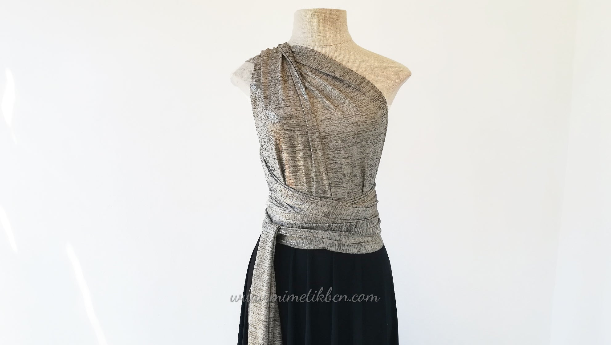 Vestido metalizado para invitada dorado y negro - Gala Limited edition Largo