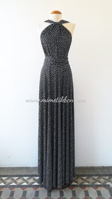 Vestido de invitada negra con topos pequeños - Gala Limited edition