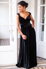 Long black velvet multiposition guest dress - Gala Velvet