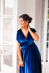 Vestido de noche convertible de terciopelo azul royal - Gala Velvet