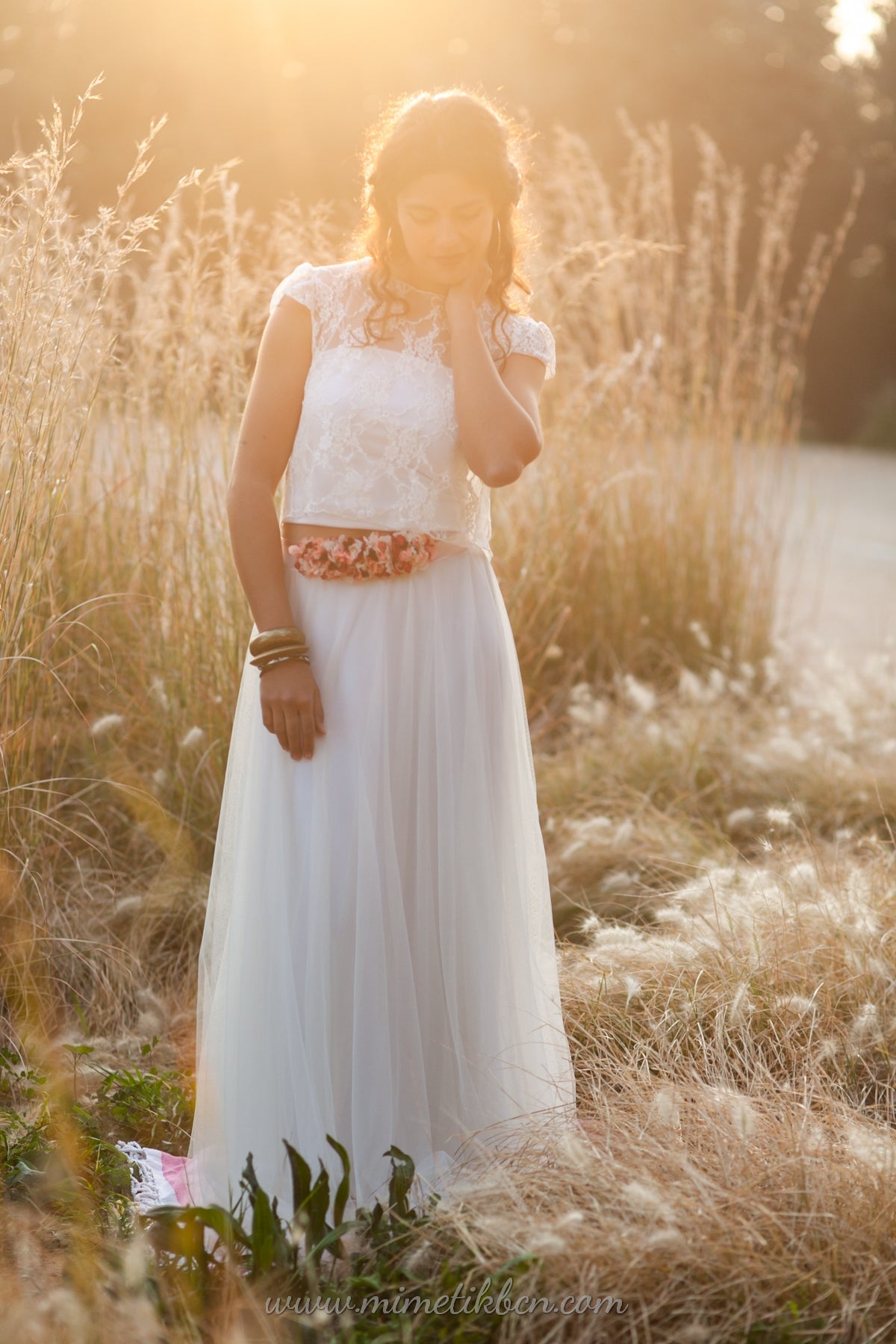 Falda y crop top de novia de encaje y tul - Jane Bohemian