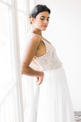 Glamuroso vestido de novia con top de lentejuelas y falda de tul - Jane Rustic