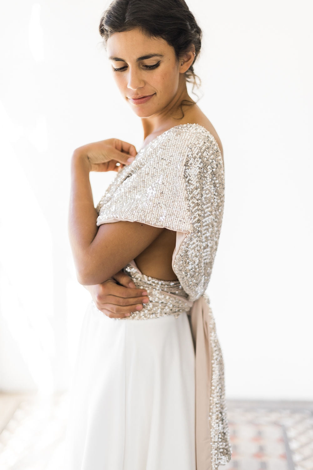 Glamuroso vestido de novia con top de lentejuelas y falda de tul - Jane Rustic