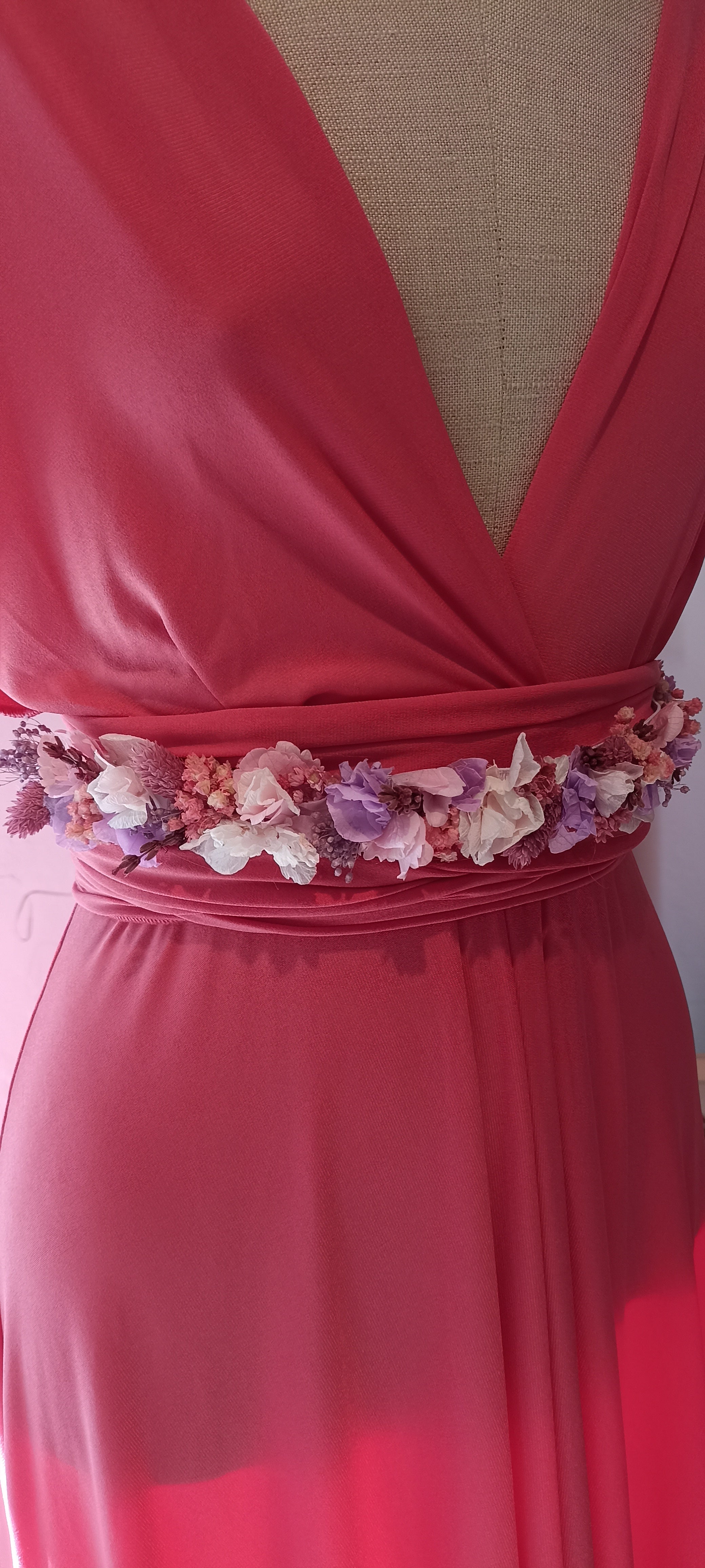 Cinturón de Novia Bohemio Hecho a Mano con Detalle de Flores - Cinturón de Novia de Flores  preservadas- Complementa tu vestido de novia o dama de honor