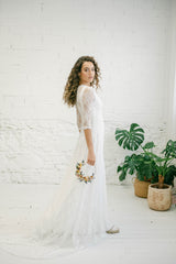 Wedding Dress with Lace Cape - Mimetik