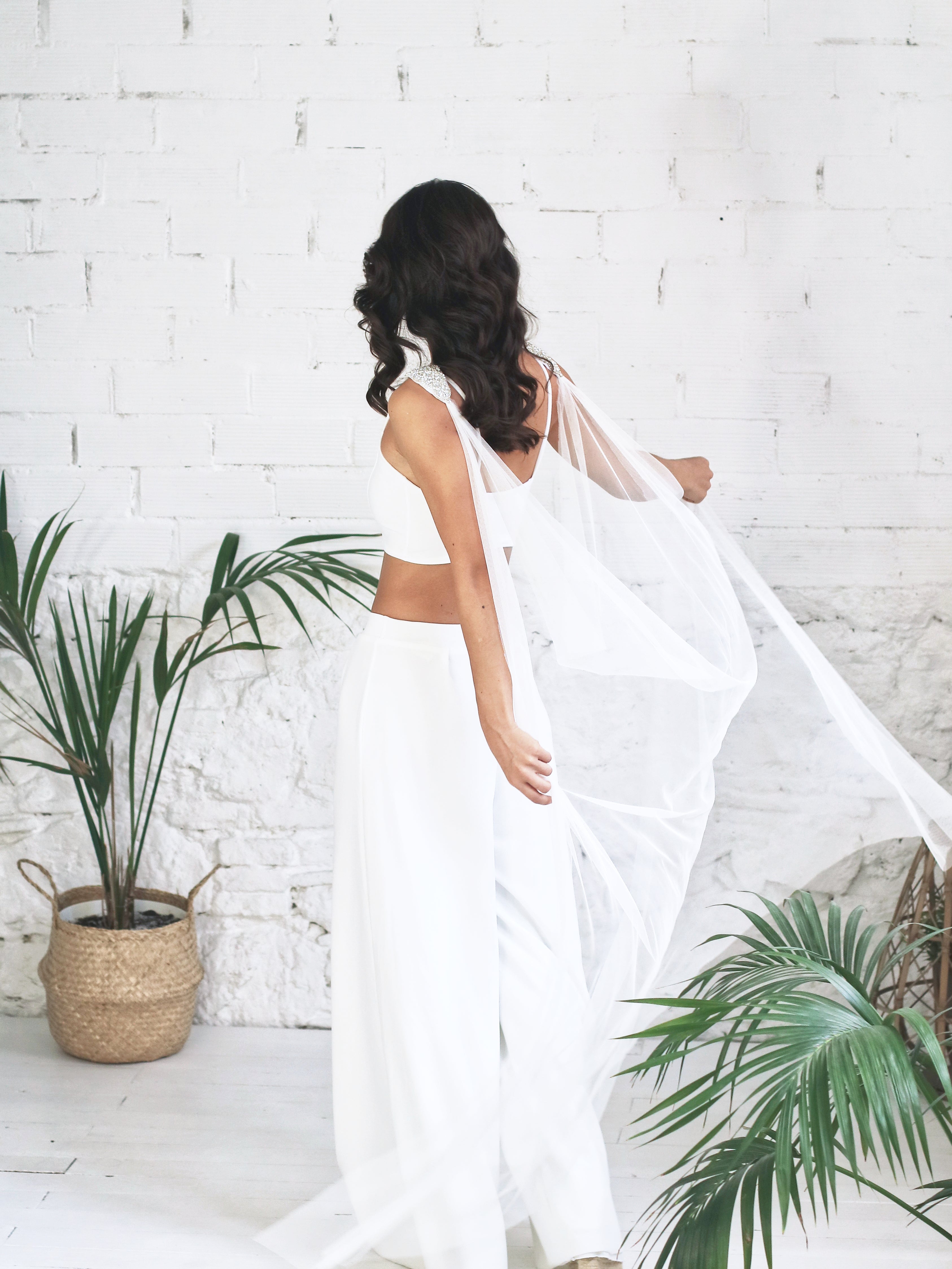 Tulle bridal wings with rhinestones