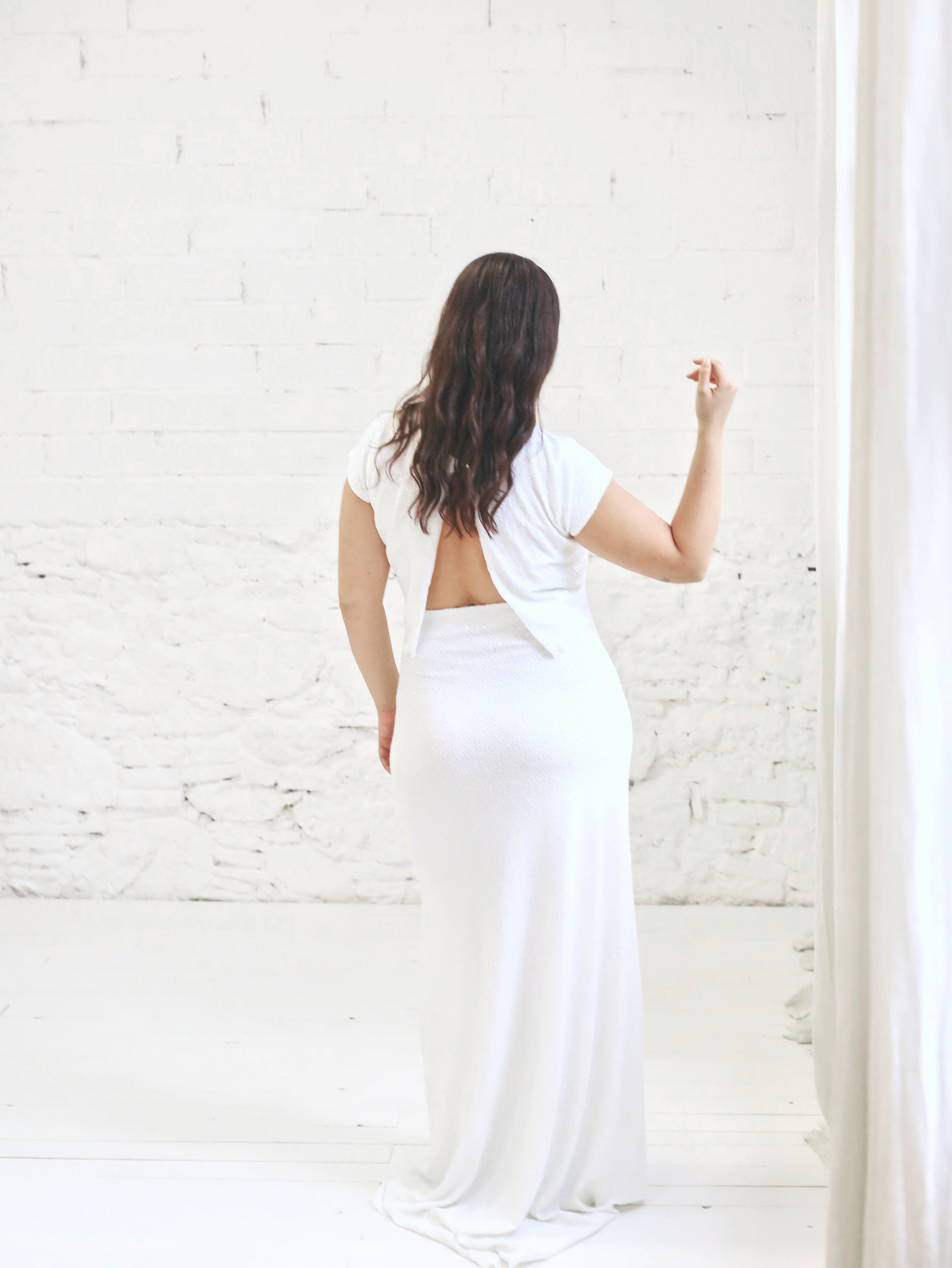 White microsequin mermaid skirt with mini-tail
