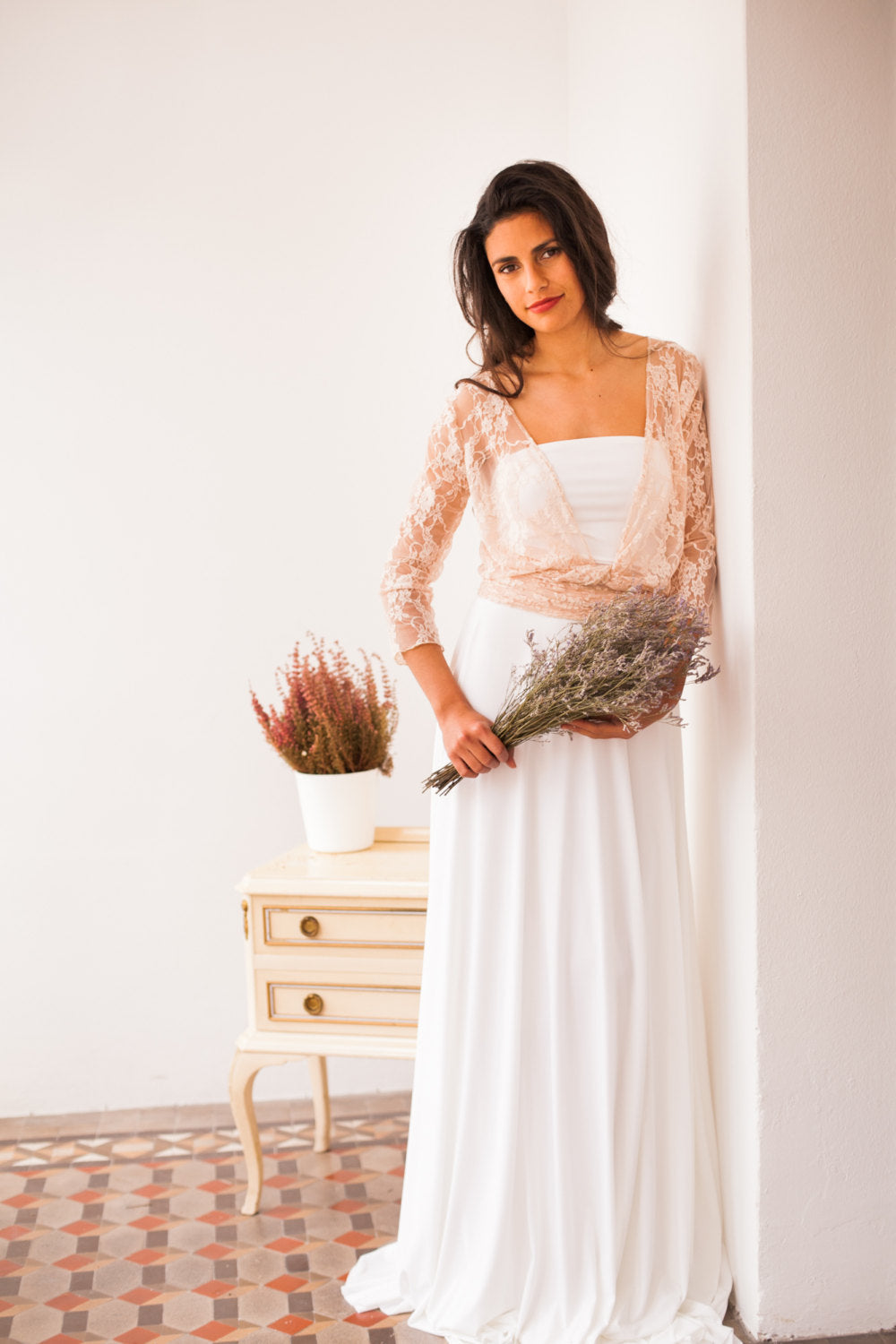 Maternity wedding dress sleeves, rose quartz bridal gown, maternity lace dress, romantic dress, bohemian wedding dress, maternit