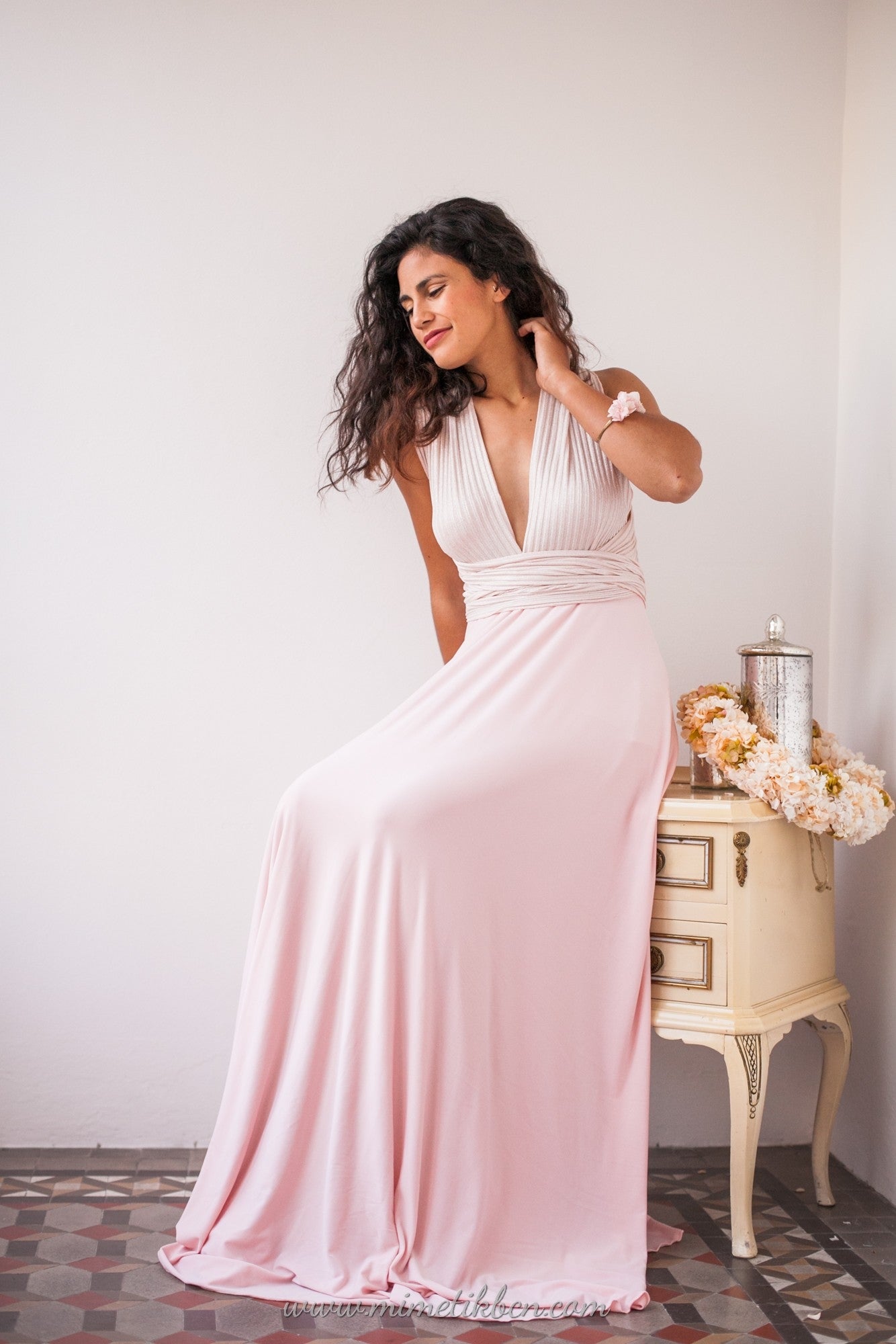 Vestido pink champagne convertible para invitada - Gala Limited edition Largo