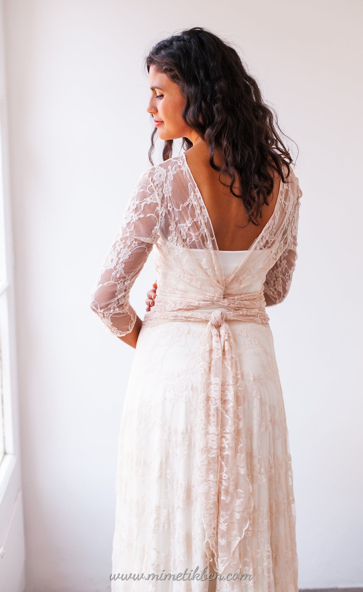 Vintage wedding dress, lace dress, lace wedding dress, romantic bridal gown, vintage style wedding dress, long sleeve lace weddi