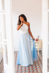 Vestido de novia romántico de tul azul empolvado - Gala Rustic