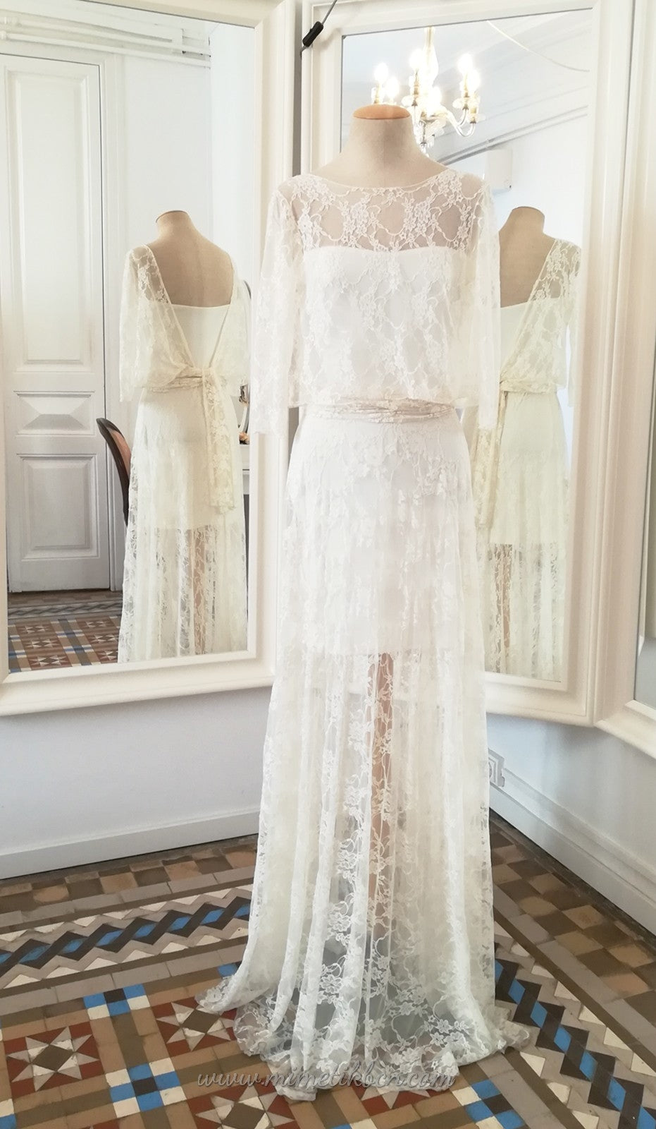 Vestido de encaje sin forro color rosa cuarzo - Frida Lace