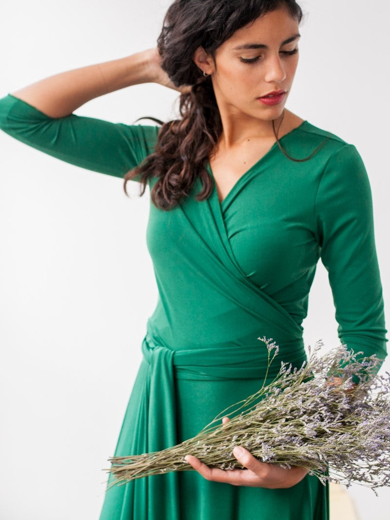 Top envolvente verde con manga - Bolero Essential