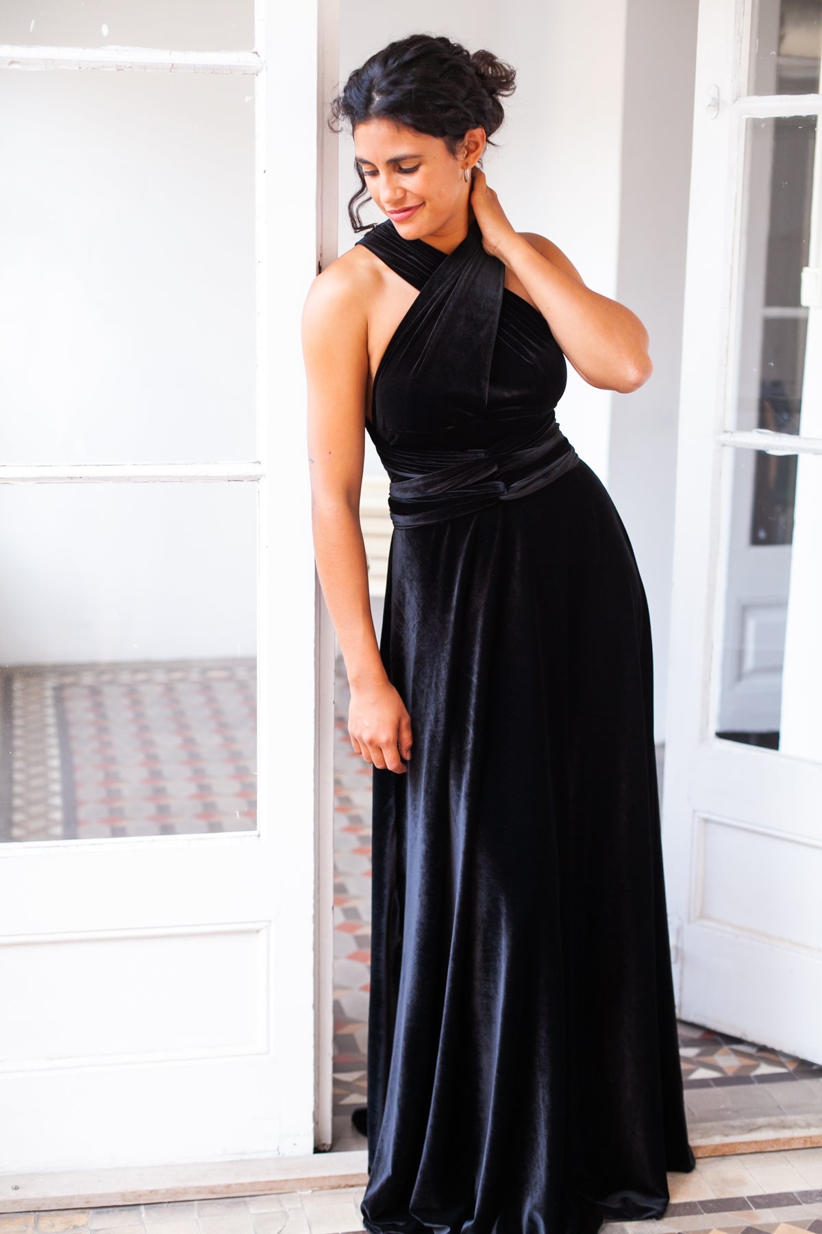 Vestido largo de invitada multiposición de terciopelo multiposición de terciopelo negro - Gala Velvet