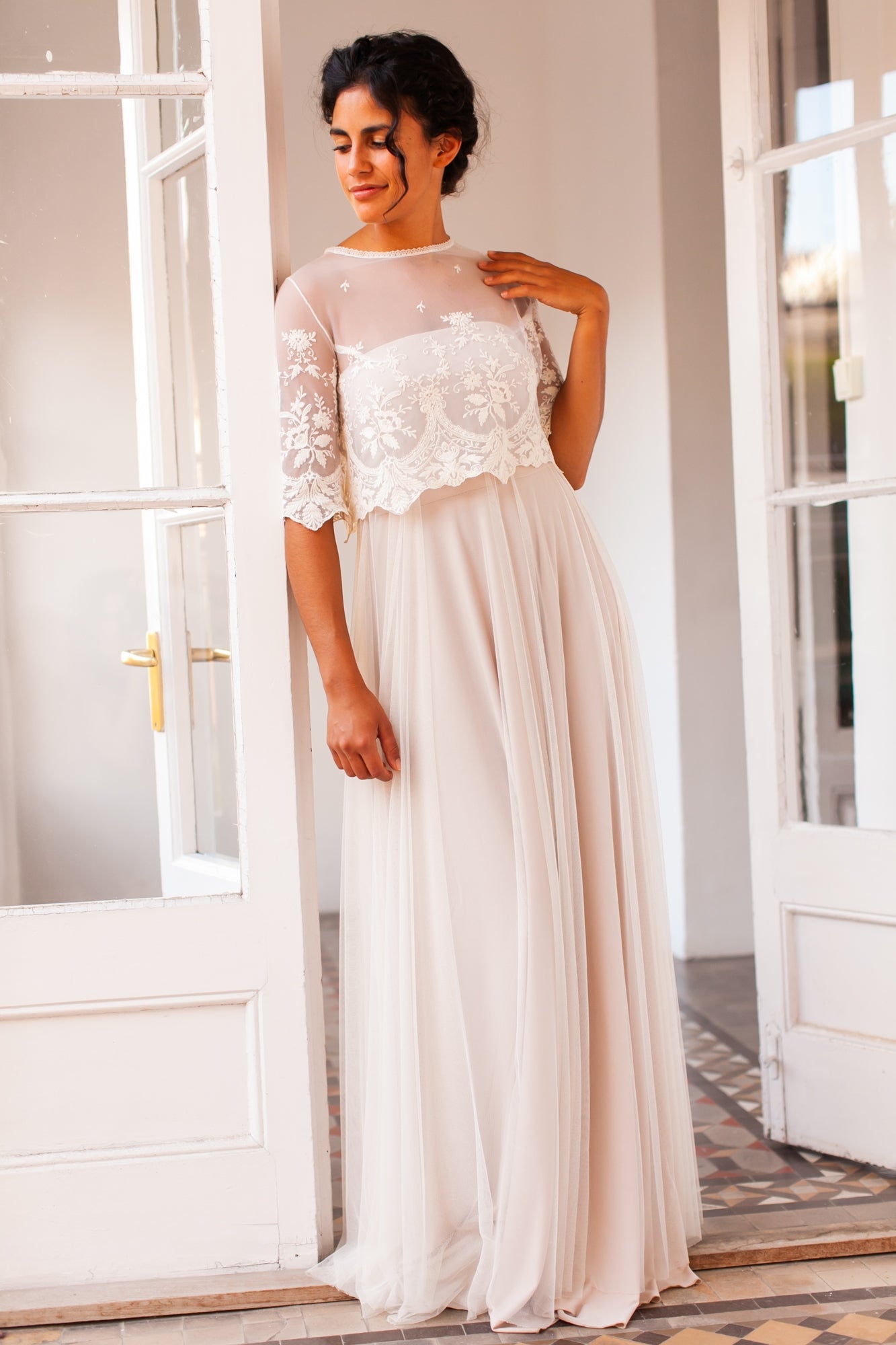 Vestido de novia eterno con top de tul bordado - Jane Bohemian