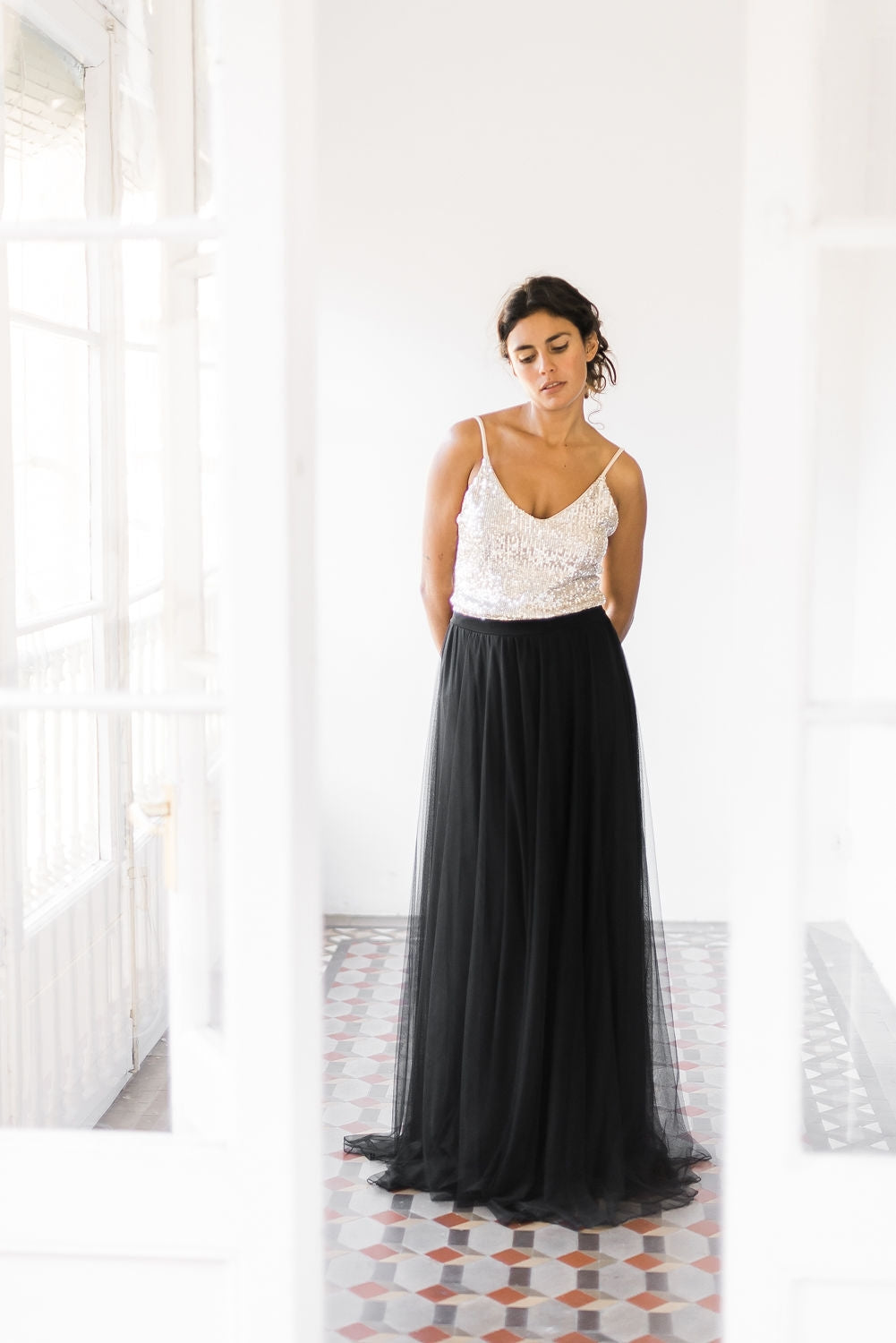 Glamuroso vestido de novia con top de lentejuelas y falda de tul - Jane Rustic