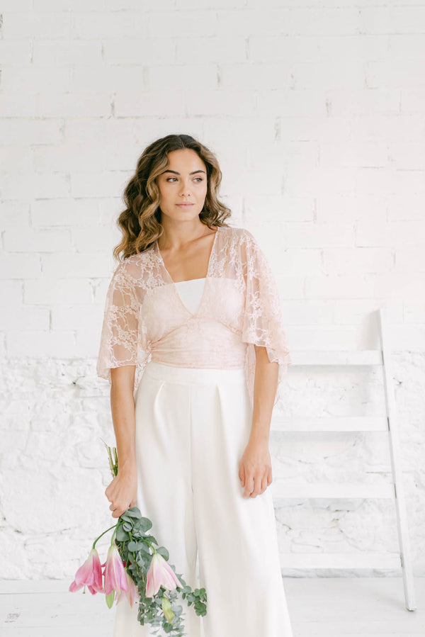 Bridal trouser dress with lace cape | Mimètik